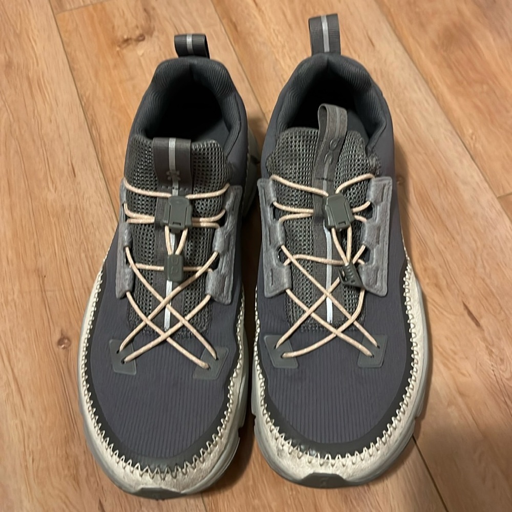 On cloudaway shoes